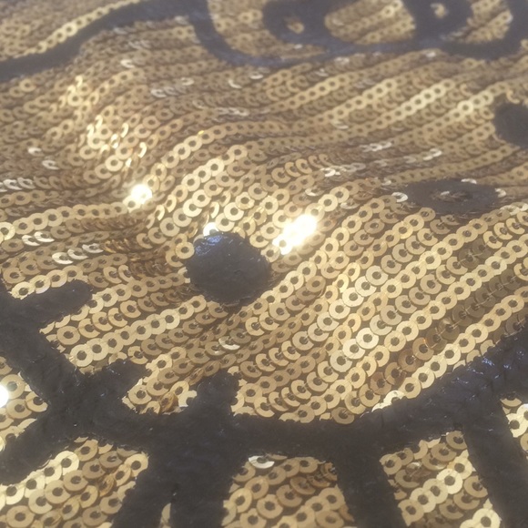 Hello Kitty Long sleeve crop top - Picture 2 of 4